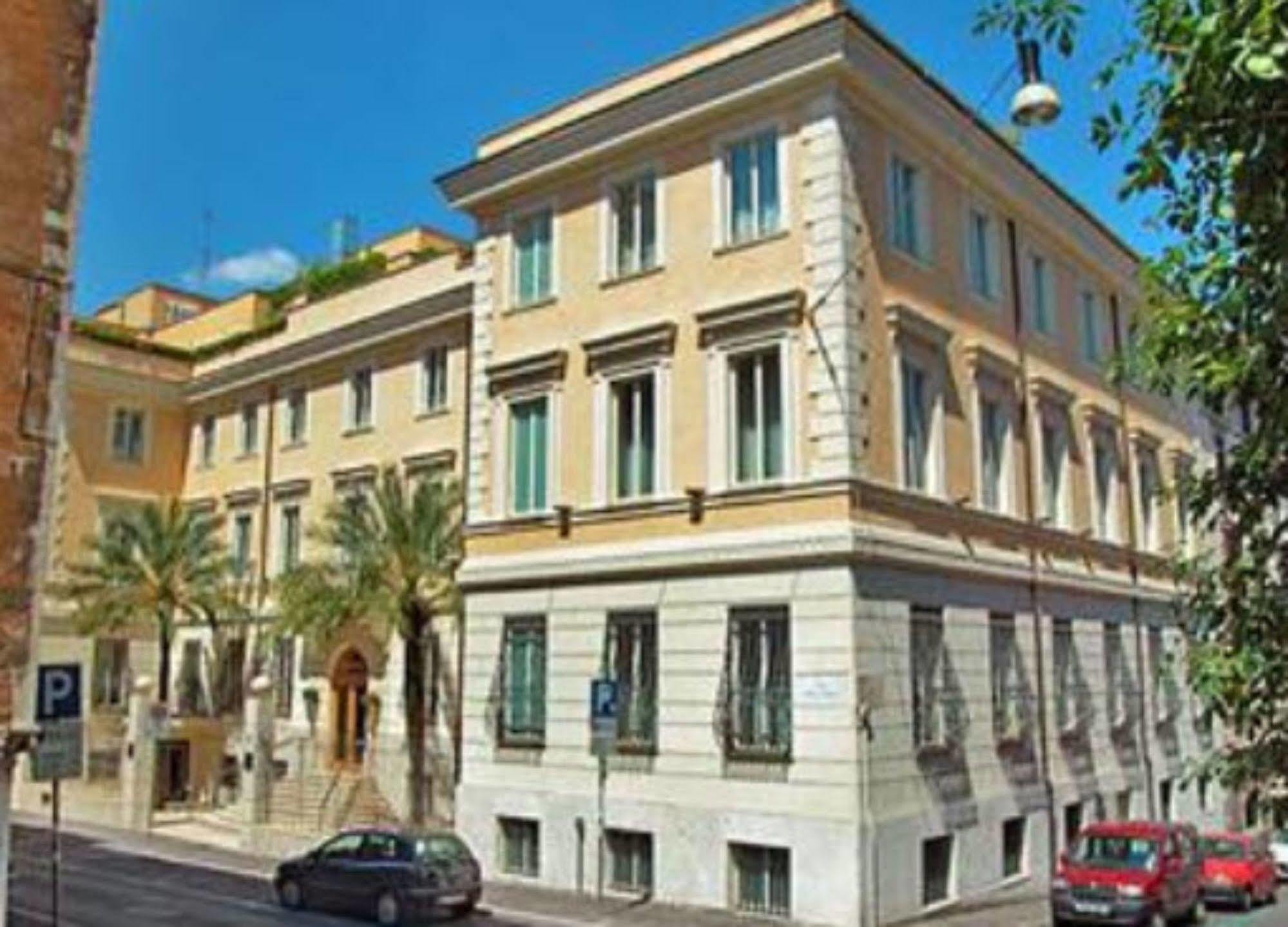 Hotel Capo D'Africa - Colosseo Рим Екстериор снимка